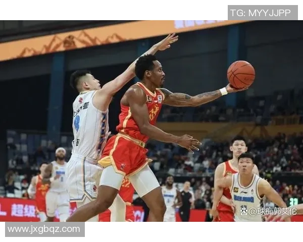 广厦险胜北京!胡金秋19+5闪耀,布朗18分,奥莫特21分