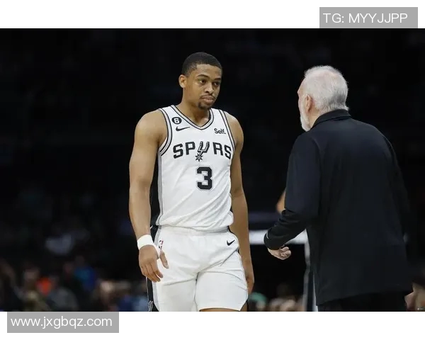 凯尔登：马刺本场畏手缩脚，根本不配赢